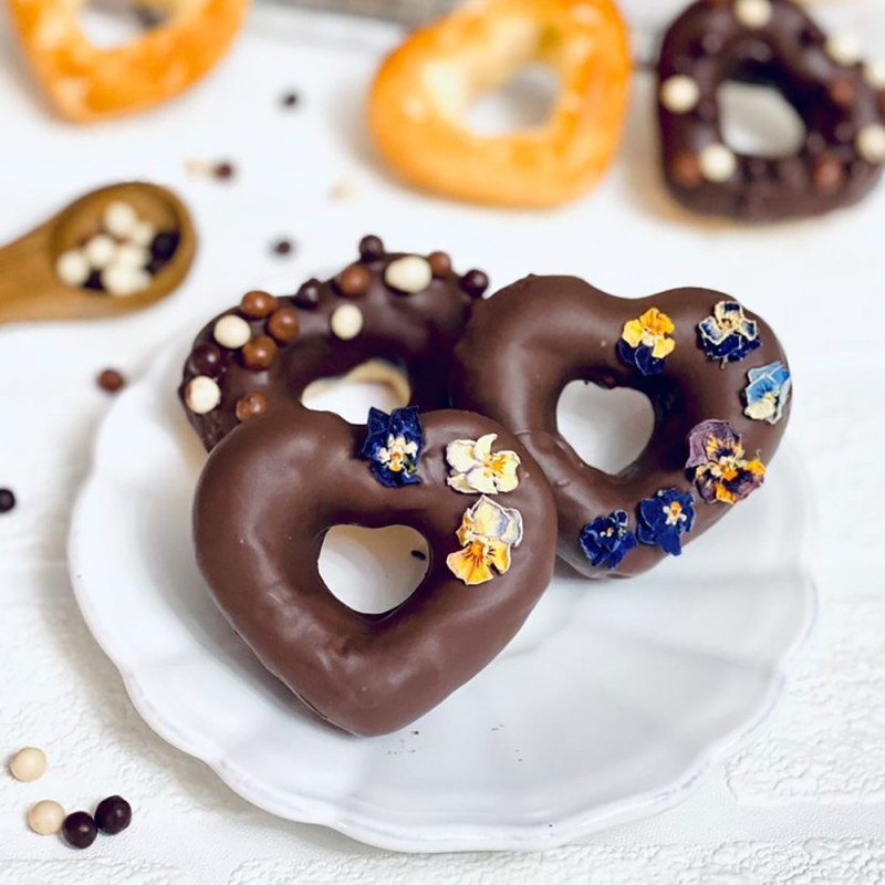 Moule Donuts Cœurs Silicone - Gourmandise pour la Saint-Valentin