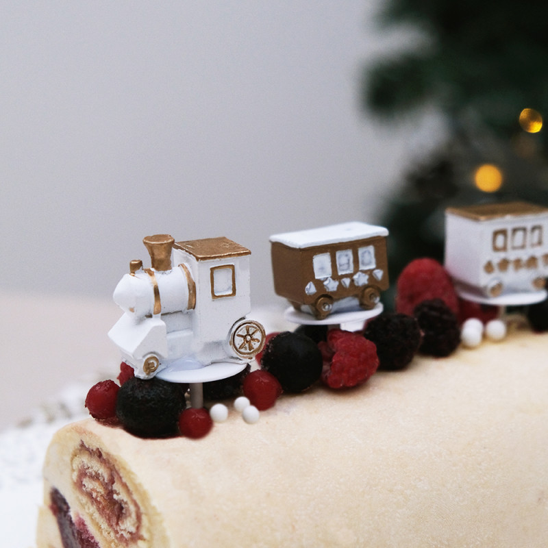 5 décorations pour bûche de Noël - petit train, sapins et cadeaux