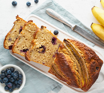 Recette d'un banana bread à la myrtille