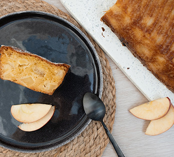 Cake aux pommes et beurre salé