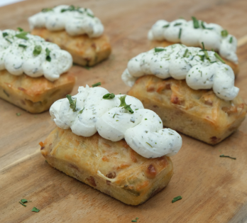 Financiers salés lardons & Boursin